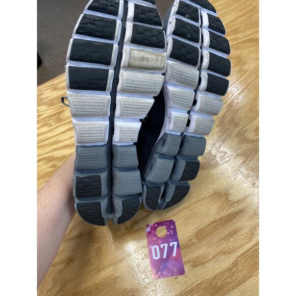 On Cloudflow Women's 11.5 M Black Lace Up Low-Top Athletic Running Sneakers - Picture 7 of 7